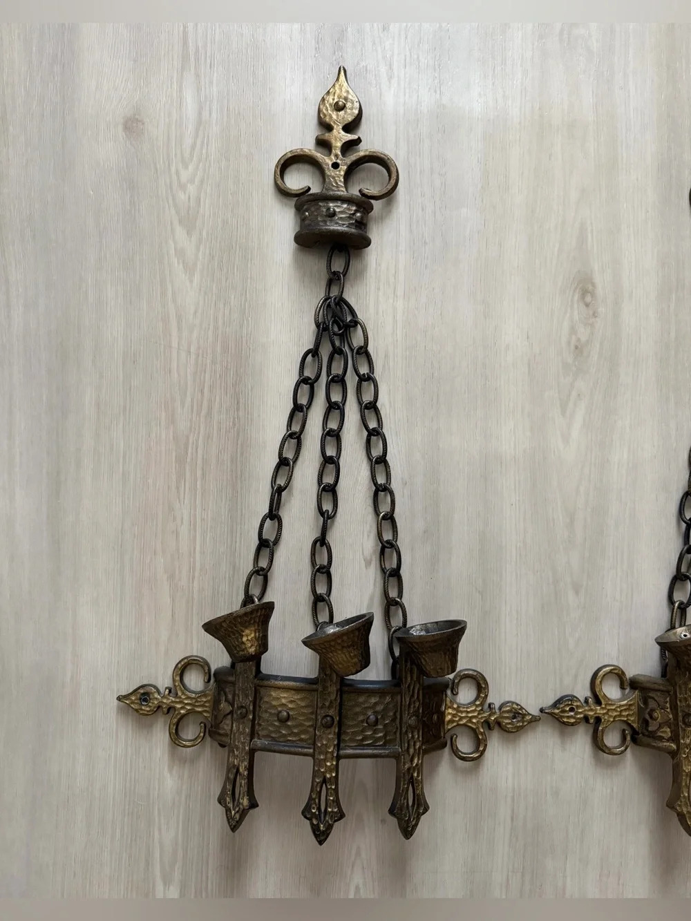 Vtg 1967 Sexton Cast Iron Gothic Castle Dungeon Wall Sconce w/Chains Pair Candle